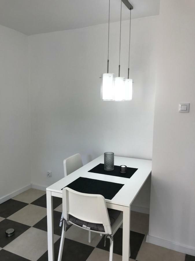 Apartament Matejki 7/4 เจโลนากูรา ภายนอก รูปภาพ
